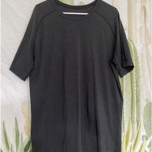 Lululemon Metal Vent Breathe Short Sleeve T shirt